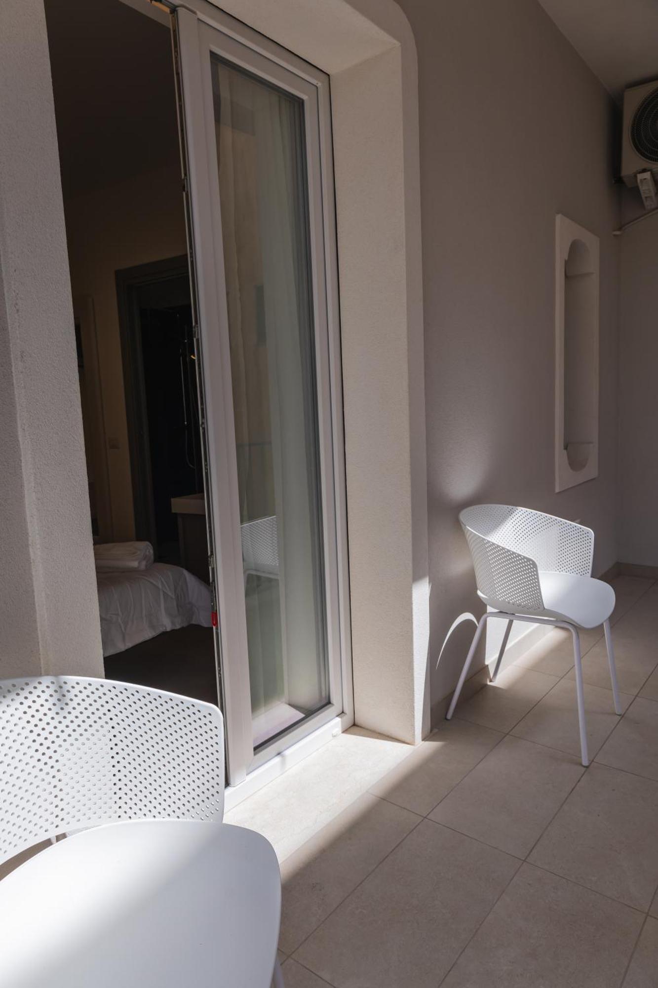 Atena Room Letojanni Exterior foto