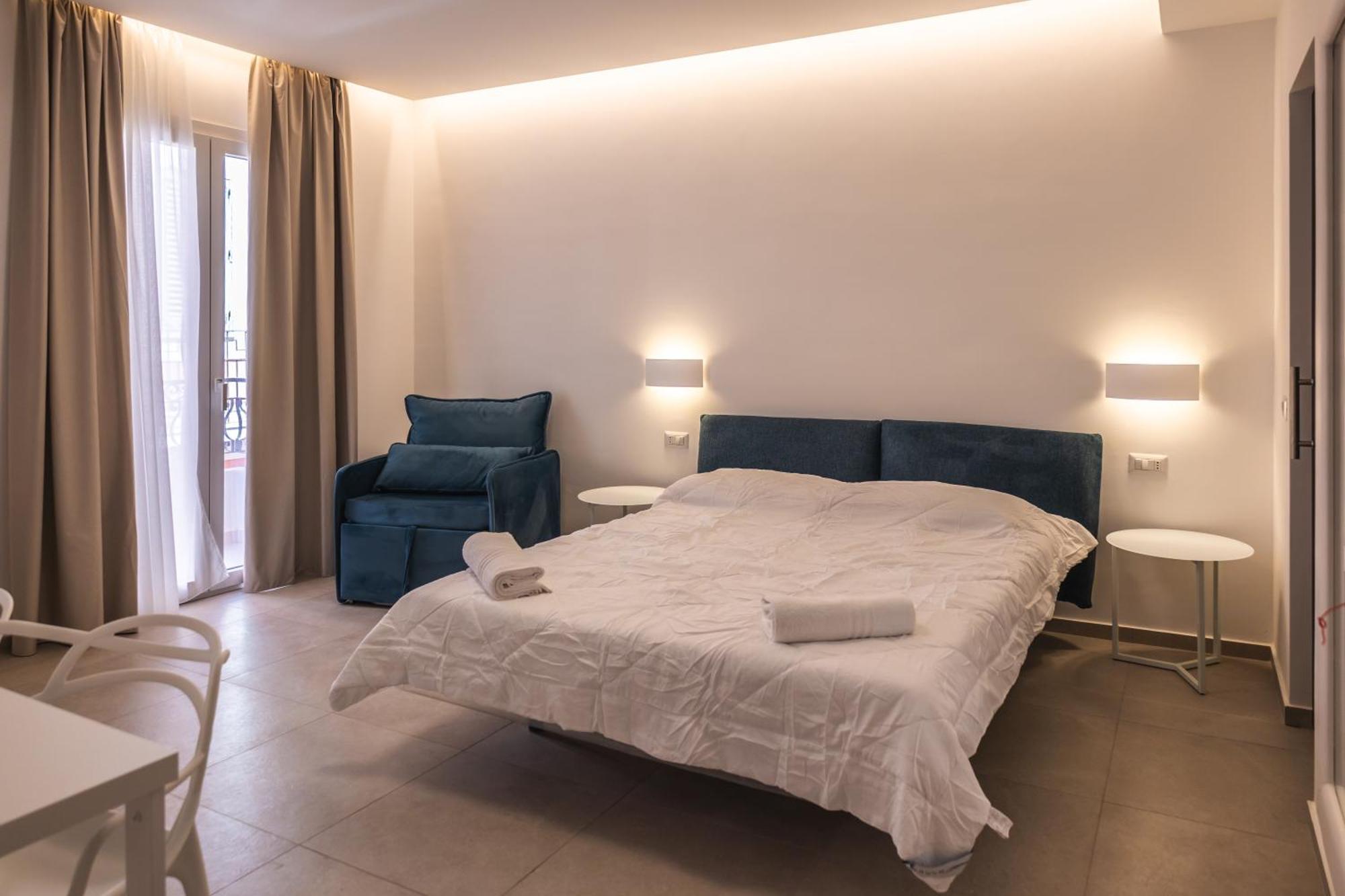Atena Room Letojanni Exterior foto