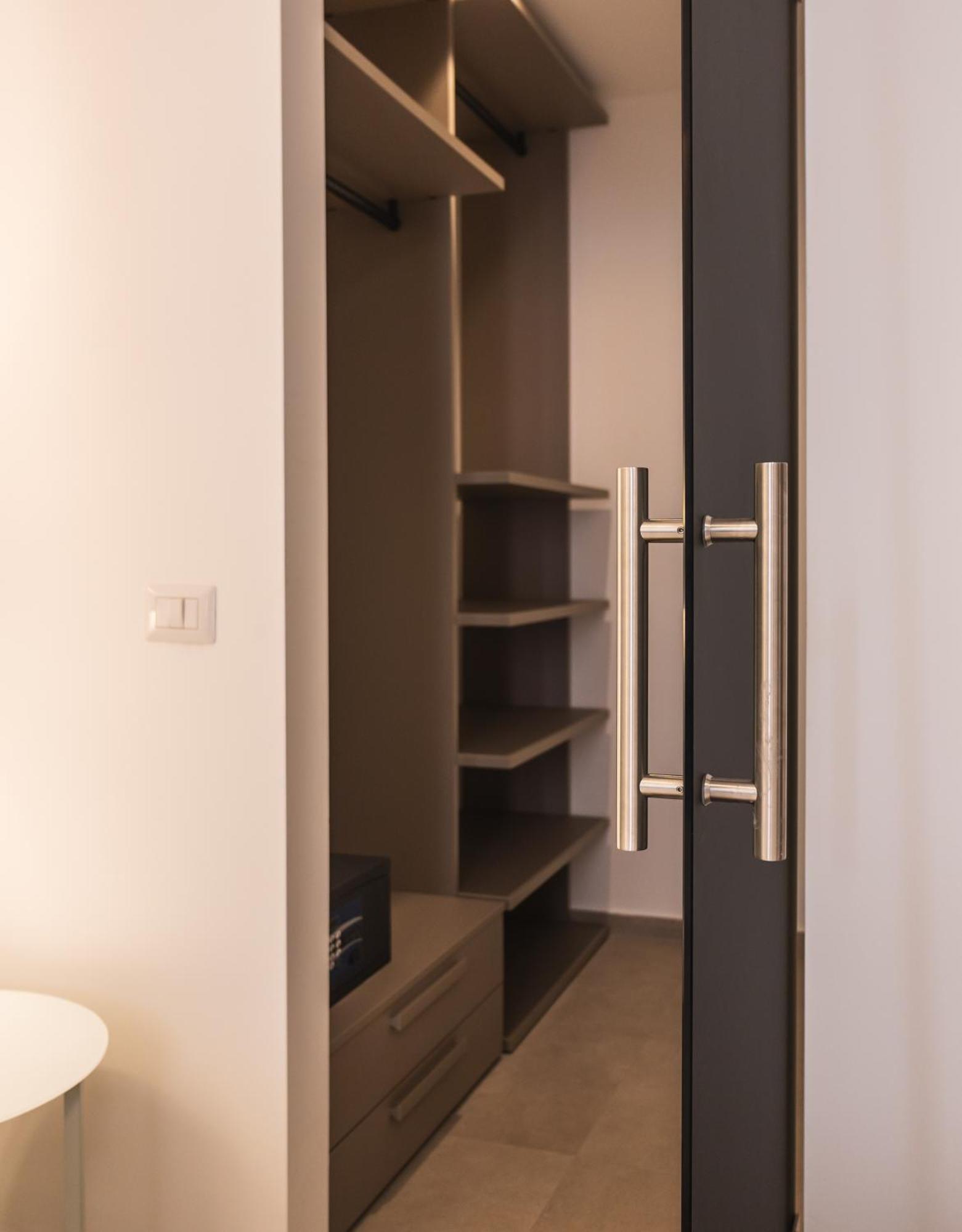Atena Room Letojanni Exterior foto